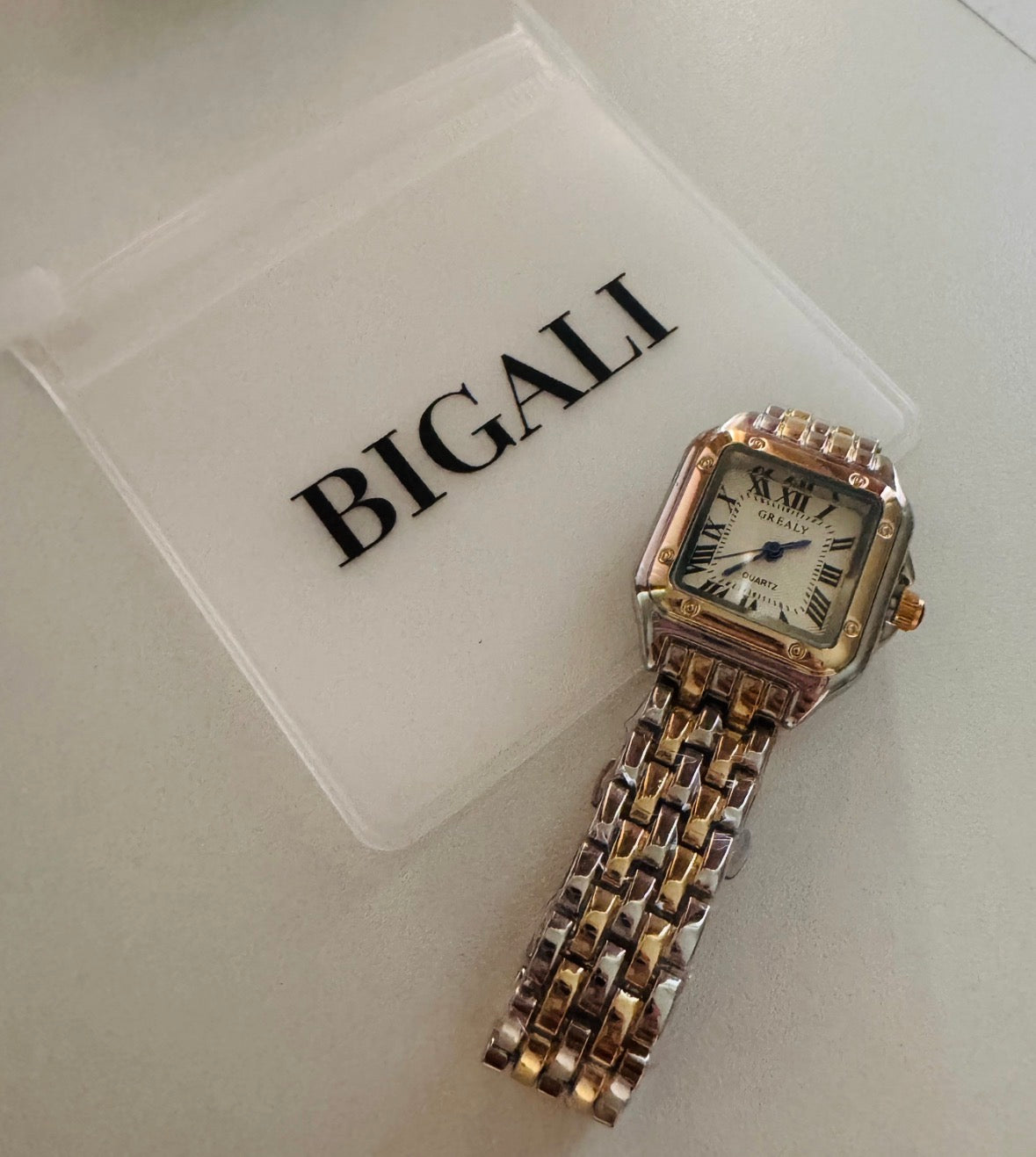 Classic Watch Gold & Silver