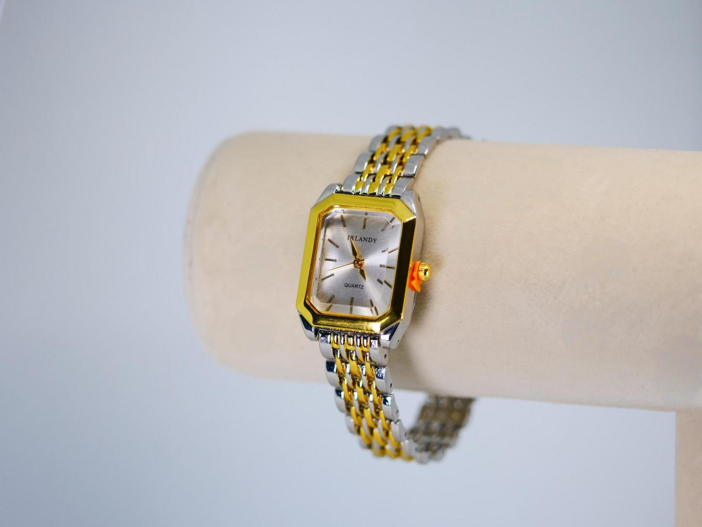 MAX WATCH